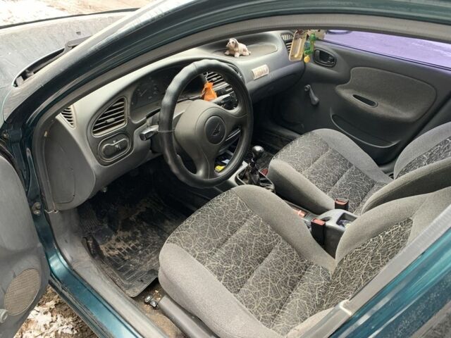 Зеленый Дэу Сенс, объемом двигателя 1.4 л и пробегом 280 тыс. км за 2000 $, фото 5 на Automoto.ua