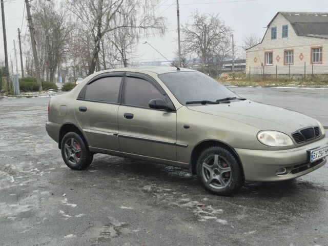 Зеленый Дэу Сенс, объемом двигателя 1.5 л и пробегом 249 тыс. км за 2300 $, фото 1 на Automoto.ua