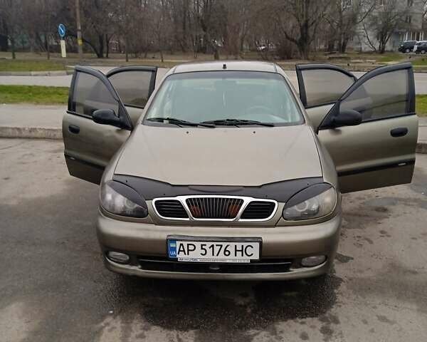 Зеленый Дэу Сенс, объемом двигателя 1.3 л и пробегом 230 тыс. км за 2300 $, фото 1 на Automoto.ua