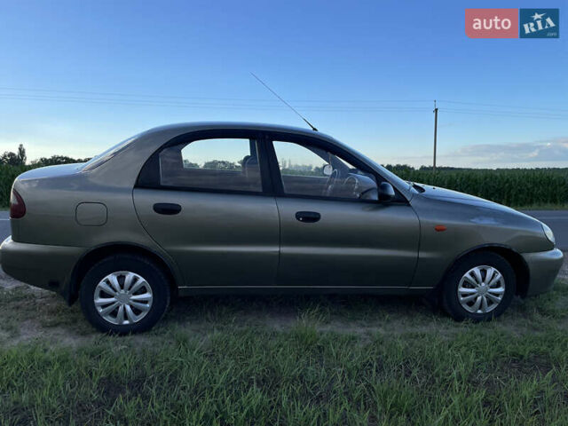 Зеленый Дэу Сенс, объемом двигателя 1.3 л и пробегом 157 тыс. км за 2500 $, фото 4 на Automoto.ua