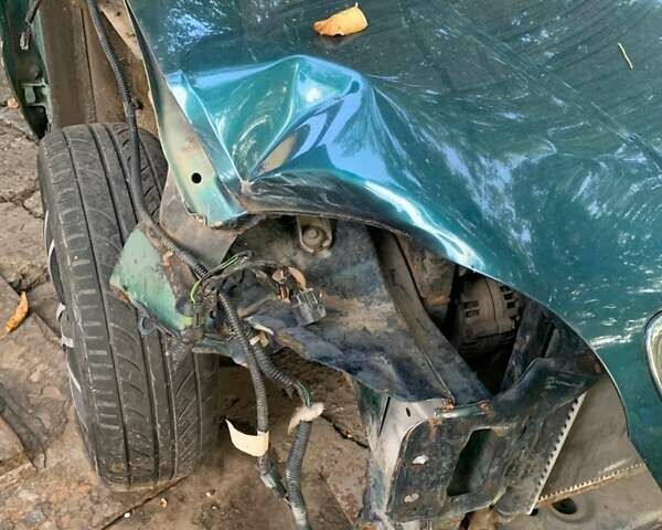 Зеленый Дэу Сенс, объемом двигателя 1.3 л и пробегом 177 тыс. км за 1200 $, фото 7 на Automoto.ua