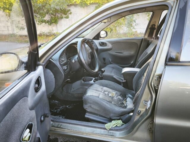 Дэу Сенс 2007 в Софіївська Борщагівка на Automoto.ua Зеленый Дэу Сенс, объемом двигателя 1.5 л и пробегом 375 тыс. км за 1700 $, фото 5 на Automoto.ua