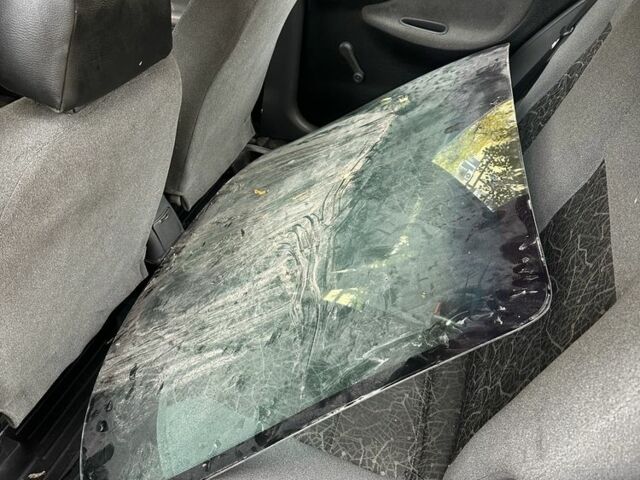 Зеленый Дэу Сенс, объемом двигателя 1.4 л и пробегом 220 тыс. км за 1500 $, фото 5 на Automoto.ua