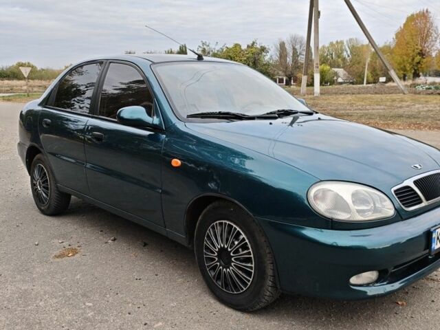 Зеленый Дэу Сенс, объемом двигателя 1.4 л и пробегом 198 тыс. км за 2350 $, фото 2 на Automoto.ua