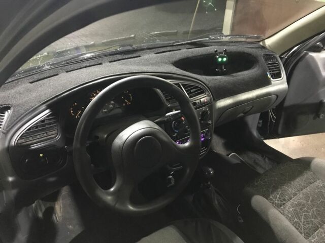 Зелений Деу Сенс, об'ємом двигуна 1.4 л та пробігом 300 тис. км за 1400 $, фото 5 на Automoto.ua