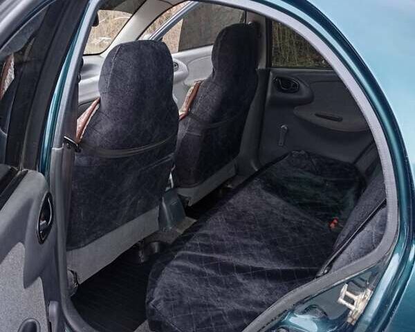 Зеленый Дэу Сенс, объемом двигателя 1.3 л и пробегом 220 тыс. км за 1200 $, фото 4 на Automoto.ua