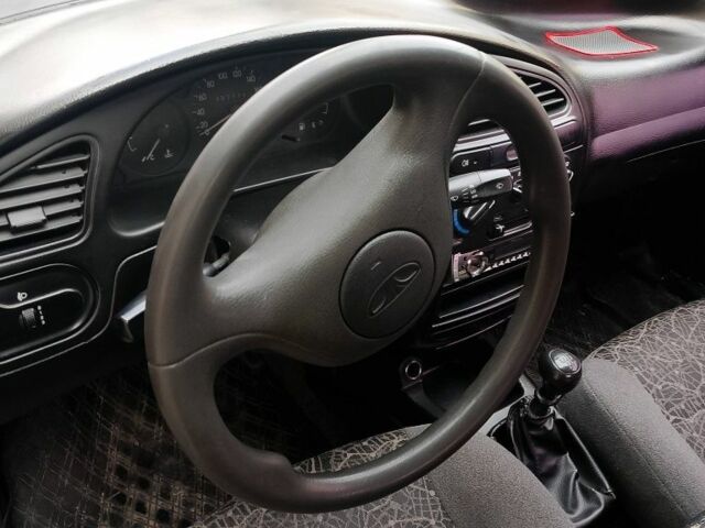 Зеленый Дэу Сенс, объемом двигателя 1.5 л и пробегом 300 тыс. км за 1700 $, фото 5 на Automoto.ua