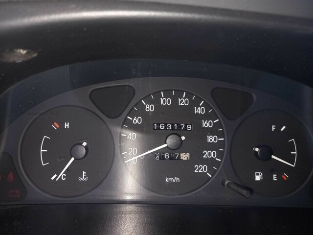 Зелений Деу Сенс, об'ємом двигуна 1.5 л та пробігом 163 тис. км за 2200 $, фото 7 на Automoto.ua