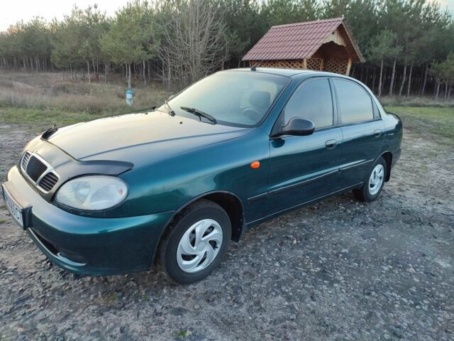 Зеленый Дэу Сенс, объемом двигателя 1.5 л и пробегом 200 тыс. км за 2550 $, фото 1 на Automoto.ua