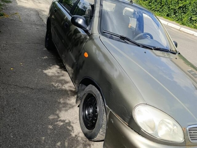 Зелений Деу Сенс, об'ємом двигуна 1 л та пробігом 242 тис. км за 1050 $, фото 3 на Automoto.ua