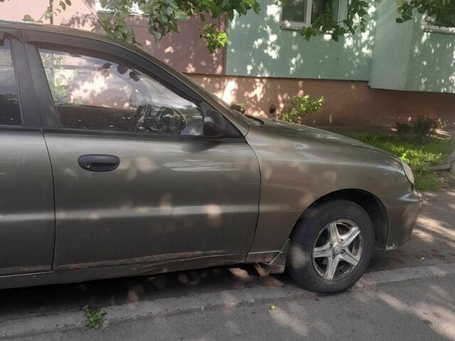Зелений Деу Сенс, об'ємом двигуна 1.5 л та пробігом 320 тис. км за 900 $, фото 4 на Automoto.ua
