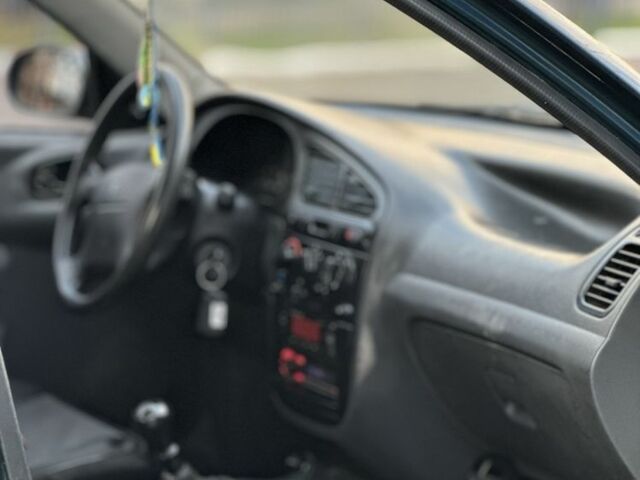 Зеленый Дэу Сенс, объемом двигателя 1.6 л и пробегом 280 тыс. км за 2100 $, фото 9 на Automoto.ua