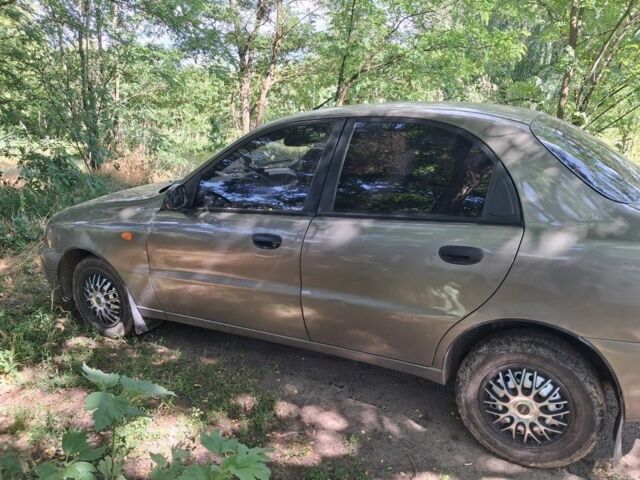 Дэу Сенс 2007 в Полонном на Automoto.ua Зеленый Дэу Сенс, объемом двигателя 1.5 л и пробегом 190 тыс. км за 2000 $, фото 6 на Automoto.ua