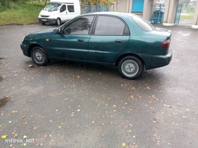 Зеленый Дэу Сенс, объемом двигателя 1.5 л и пробегом 257 тыс. км за 1000 $, фото 1 на Automoto.ua