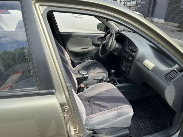 Зеленый Дэу Сенс, объемом двигателя 1.5 л и пробегом 3 тыс. км за 3400 $, фото 2 на Automoto.ua