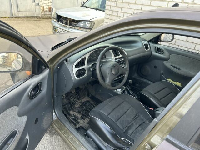 Зеленый Дэу Сенс, объемом двигателя 1.5 л и пробегом 285 тыс. км за 1700 $, фото 5 на Automoto.ua