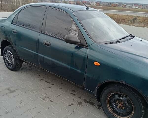Зеленый Дэу Сенс, объемом двигателя 1.3 л и пробегом 220 тыс. км за 1200 $, фото 1 на Automoto.ua