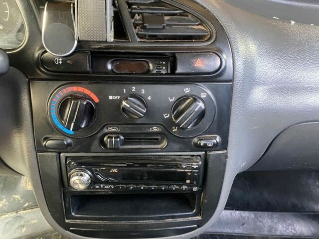 Зелений Деу Сенс, об'ємом двигуна 0 л та пробігом 164 тис. км за 1100 $, фото 1 на Automoto.ua