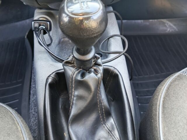 Зелений Деу Сенс, об'ємом двигуна 1.5 л та пробігом 182 тис. км за 1999 $, фото 13 на Automoto.ua