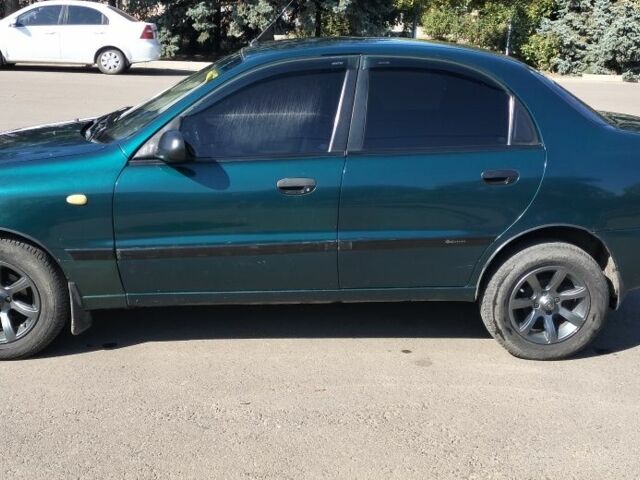 Зеленый Дэу Сенс, объемом двигателя 1.5 л и пробегом 282 тыс. км за 2500 $, фото 1 на Automoto.ua