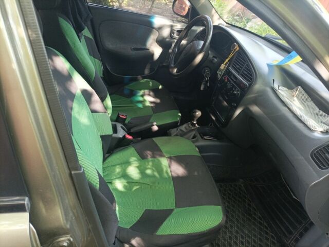 Зелений Деу Сенс, об'ємом двигуна 1.4 л та пробігом 183 тис. км за 2361 $, фото 4 на Automoto.ua