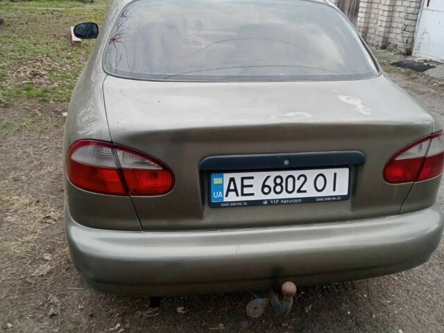 Зеленый Дэу Сенс, объемом двигателя 1.5 л и пробегом 120 тыс. км за 1500 $, фото 2 на Automoto.ua