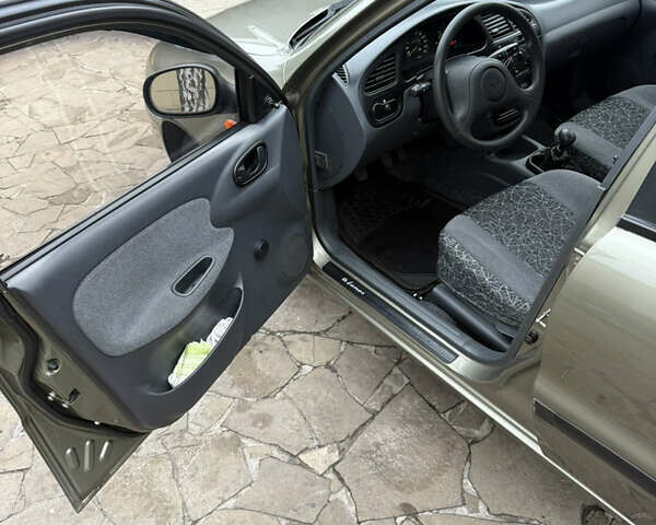 Зеленый Дэу Сенс, объемом двигателя 1.3 л и пробегом 142 тыс. км за 3000 $, фото 11 на Automoto.ua