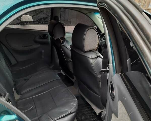 Зеленый Дэу Сенс, объемом двигателя 1.3 л и пробегом 250 тыс. км за 1750 $, фото 4 на Automoto.ua