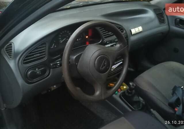 Зеленый Дэу Сенс, объемом двигателя 1.3 л и пробегом 135 тыс. км за 2500 $, фото 2 на Automoto.ua