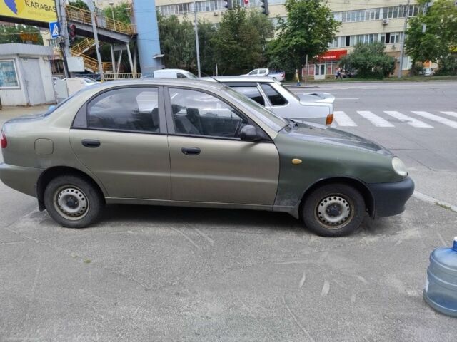 Зеленый Дэу Сенс, объемом двигателя 1.5 л и пробегом 215 тыс. км за 1700 $, фото 1 на Automoto.ua