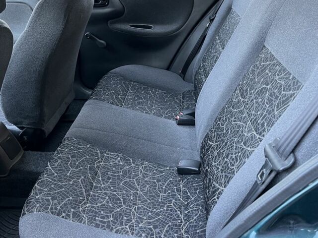 Зеленый Дэу Сенс, объемом двигателя 1.5 л и пробегом 120 тыс. км за 2400 $, фото 4 на Automoto.ua