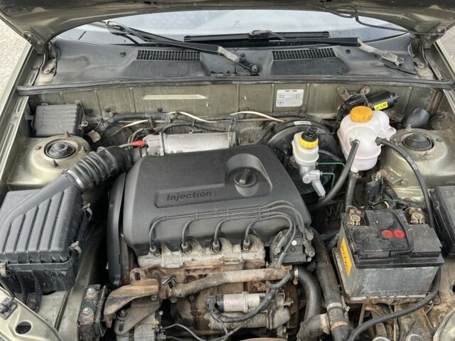 Зеленый Дэу Сенс, объемом двигателя 1.3 л и пробегом 233 тыс. км за 1350 $, фото 8 на Automoto.ua