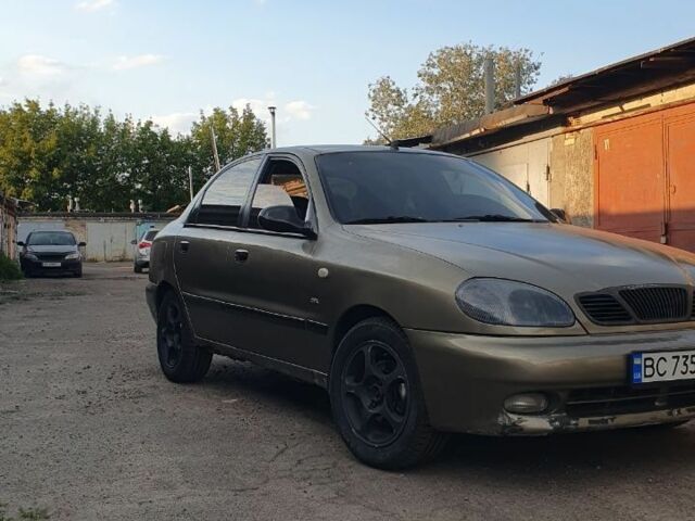 Зеленый Дэу Сенс, объемом двигателя 1.6 л и пробегом 243 тыс. км за 1500 $, фото 1 на Automoto.ua