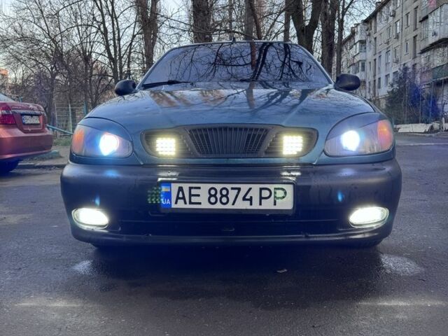 Зеленый Дэу Сенс, объемом двигателя 1.5 л и пробегом 3 тыс. км за 2143 $, фото 2 на Automoto.ua