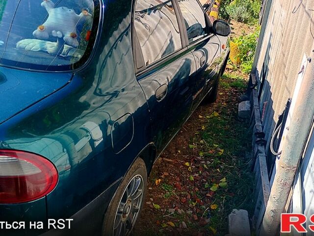 Зелений Деу Сенс, об'ємом двигуна 1.4 л та пробігом 251 тис. км за 1000 $, фото 5 на Automoto.ua
