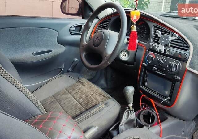 Зелений Деу Сенс, об'ємом двигуна 1.3 л та пробігом 120 тис. км за 2000 $, фото 50 на Automoto.ua