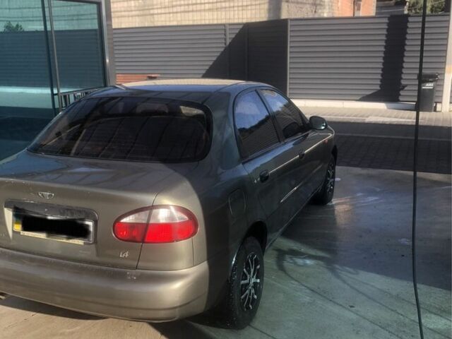 Зелений Деу Сенс, об'ємом двигуна 1.4 л та пробігом 205 тис. км за 1900 $, фото 4 на Automoto.ua