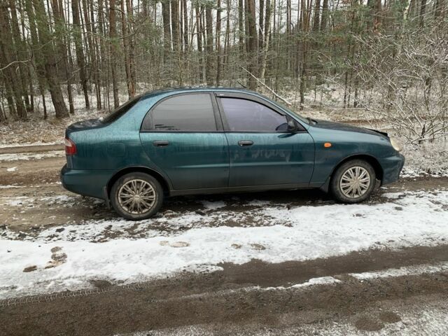 Зеленый Дэу Сенс, объемом двигателя 1.4 л и пробегом 280 тыс. км за 2000 $, фото 3 на Automoto.ua