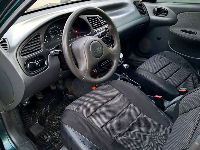 Зеленый Дэу Сенс, объемом двигателя 1.4 л и пробегом 171 тыс. км за 2650 $, фото 6 на Automoto.ua