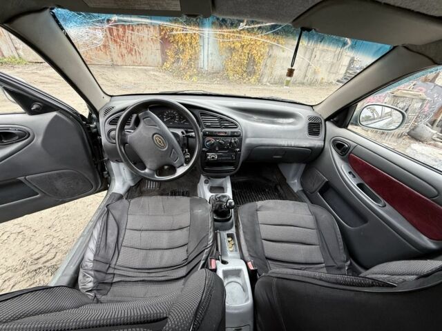 Зелений Деу Сенс, об'ємом двигуна 1.5 л та пробігом 191 тис. км за 1550 $, фото 4 на Automoto.ua