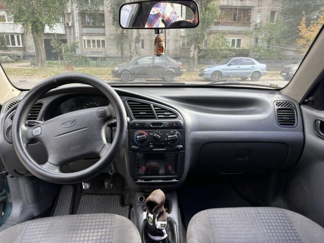 Зеленый Дэу Сенс, объемом двигателя 1.6 л и пробегом 290 тыс. км за 2650 $, фото 4 на Automoto.ua