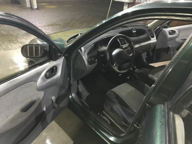 Зелений Деу Сенс, об'ємом двигуна 1.4 л та пробігом 300 тис. км за 1400 $, фото 6 на Automoto.ua