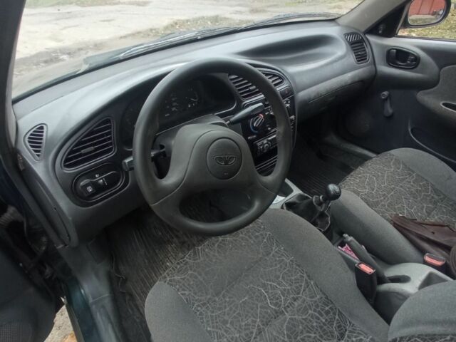 Зелений Деу Сенс, об'ємом двигуна 1.5 л та пробігом 230 тис. км за 2300 $, фото 4 на Automoto.ua