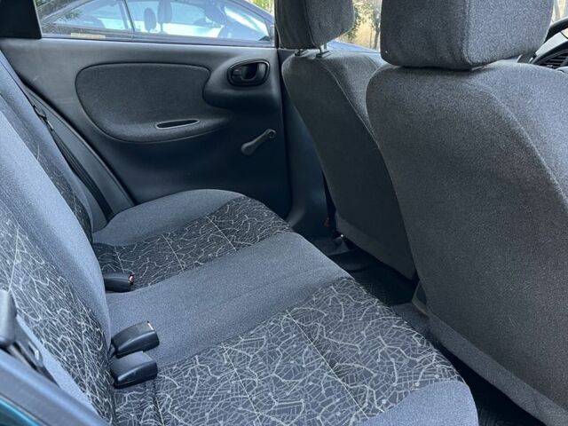 Зеленый Дэу Сенс, объемом двигателя 1.5 л и пробегом 120 тыс. км за 2400 $, фото 5 на Automoto.ua