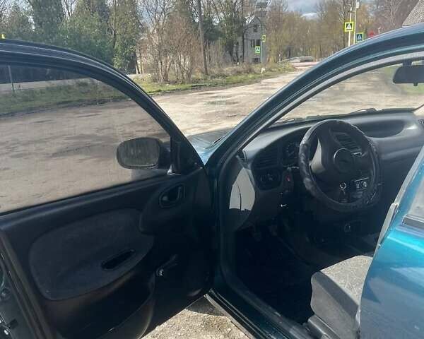 Зеленый Дэу Сенс, объемом двигателя 1.3 л и пробегом 120 тыс. км за 1100 $, фото 2 на Automoto.ua