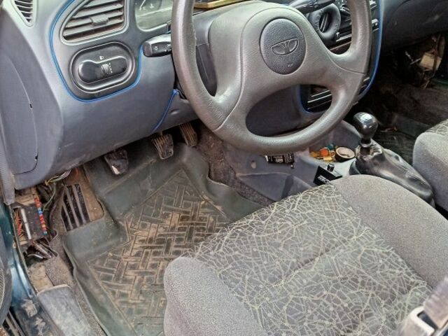 Деу Сенс 2007 у Славянске на Automoto.ua Зелений Деу Сенс, об'ємом двигуна 1.3 л та пробігом 256 тис. км за 1700 $, фото 5 на Automoto.ua