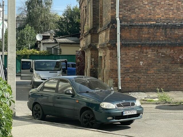 Зеленый Дэу Сенс, объемом двигателя 1.5 л и пробегом 290 тыс. км за 2000 $, фото 2 на Automoto.ua