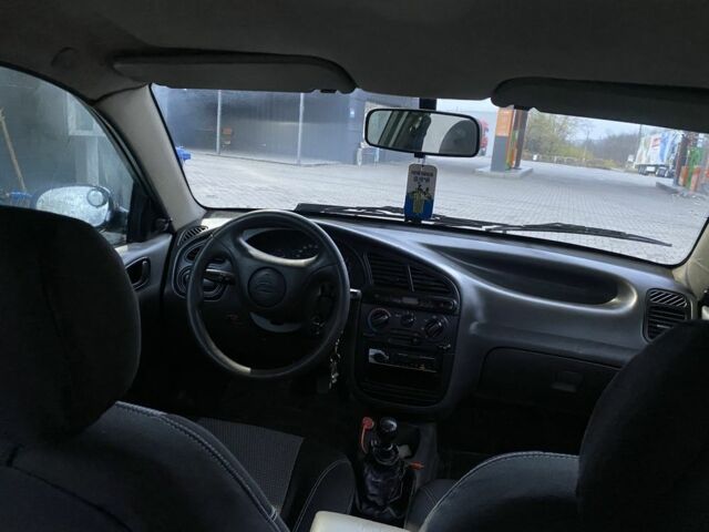 Зелений Деу Сенс, об'ємом двигуна 1.4 л та пробігом 300 тис. км за 1800 $, фото 5 на Automoto.ua