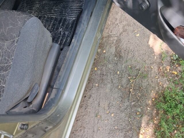 Дэу Сенс 2007 в Полонном на Automoto.ua Зеленый Дэу Сенс, объемом двигателя 1.5 л и пробегом 190 тыс. км за 2000 $, фото 4 на Automoto.ua