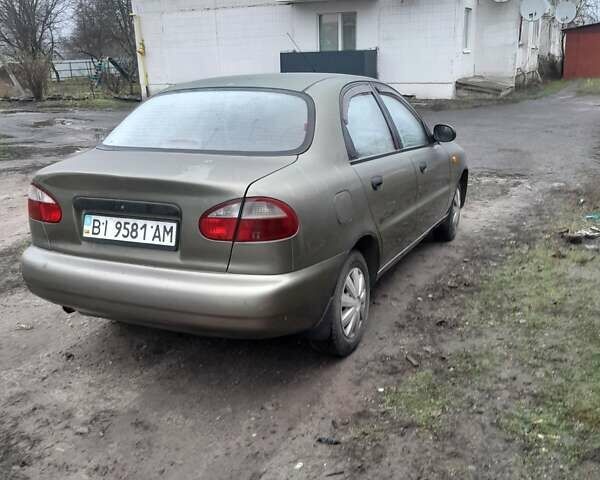 Зеленый Дэу Сенс, объемом двигателя 1.3 л и пробегом 108 тыс. км за 2000 $, фото 3 на Automoto.ua